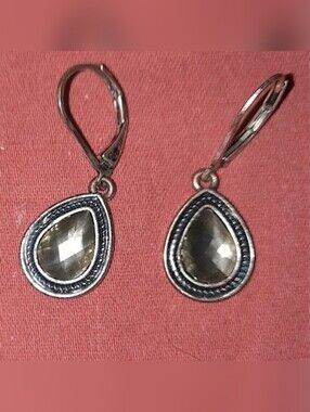 3/25$ sale Dangly silvertone grey teardrop faceted stone earrings